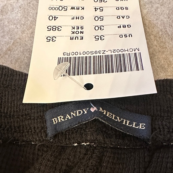 Brandy Melville Black Lounge Pants - Picture 5 of 9